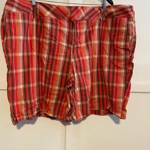 Cute plaid shorts 24